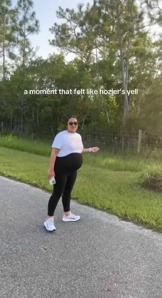 Tiktok post preview 2 from @therealbeatrizperez