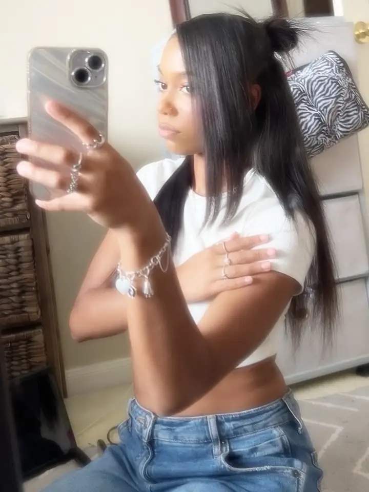 Instagram post preview 3 from alexiasanaii