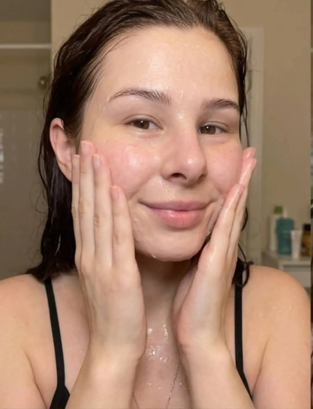 Instagram post preview 3 from that.skincare.glow