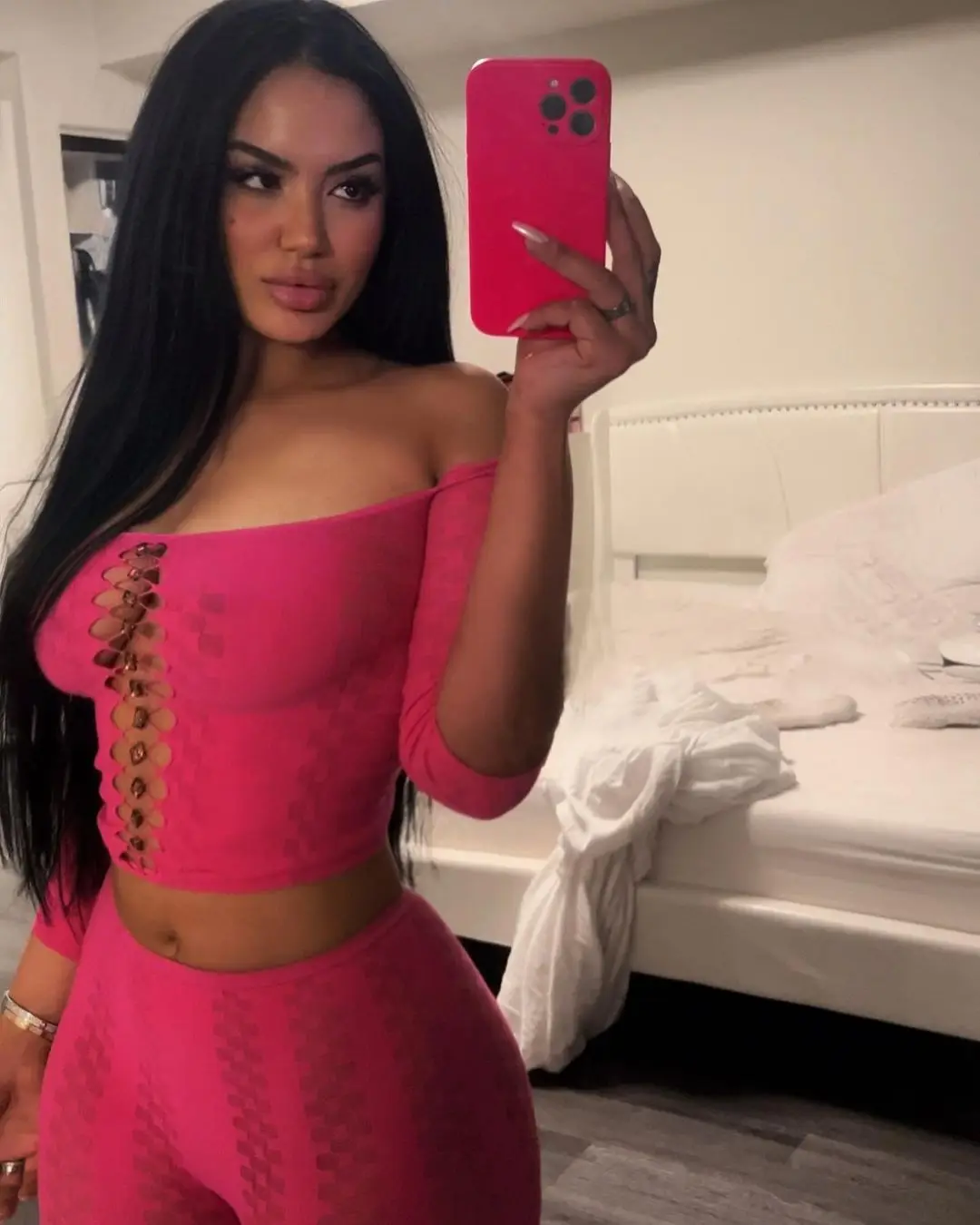 Instagram post preview 3 from 1sarahking