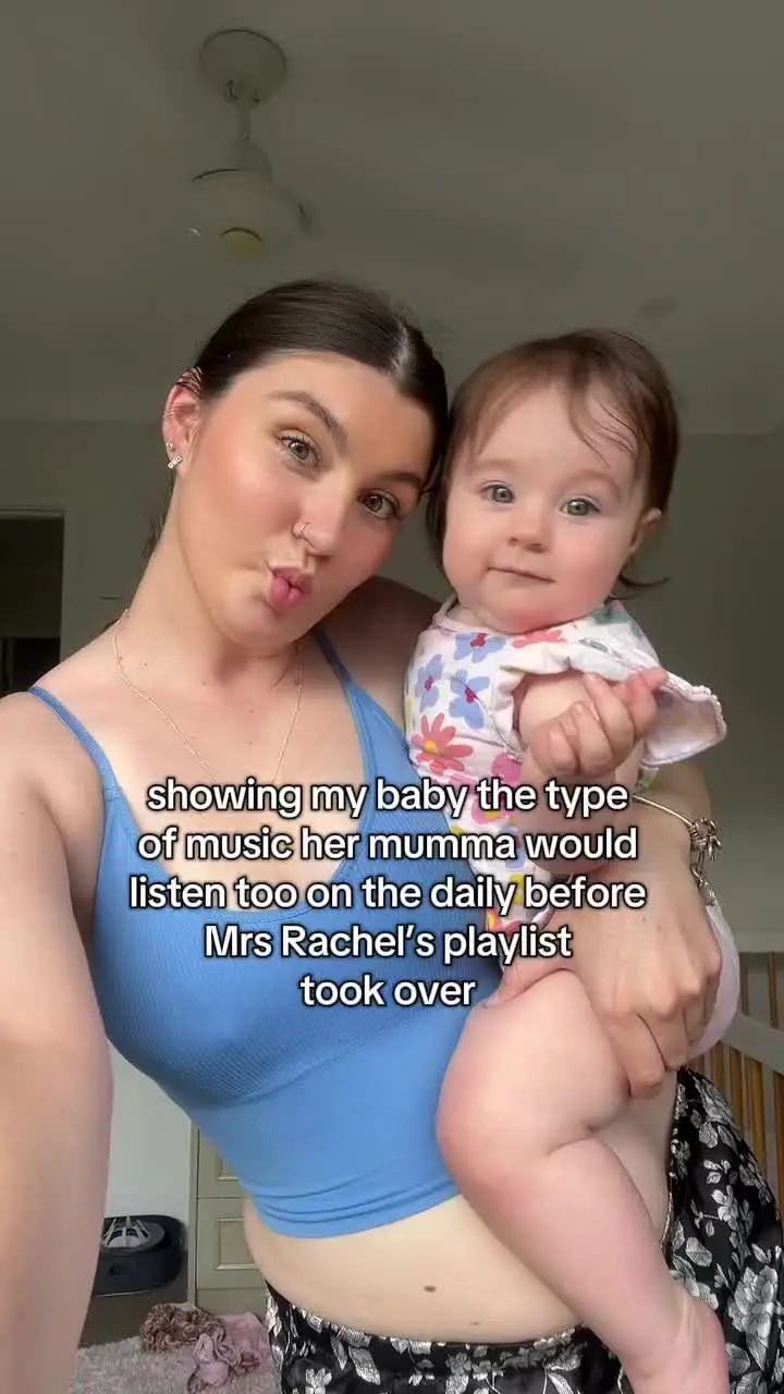 Tiktok post preview 2 from @lllauramaee