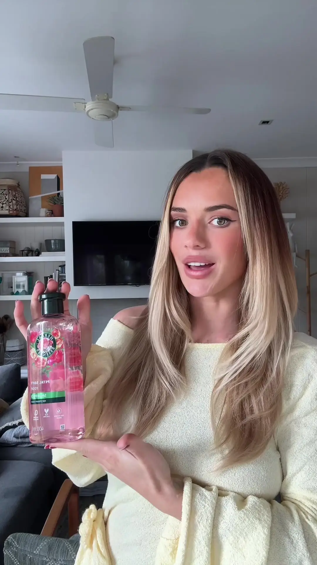 Tiktok post preview 3 from @tillywhitfeld