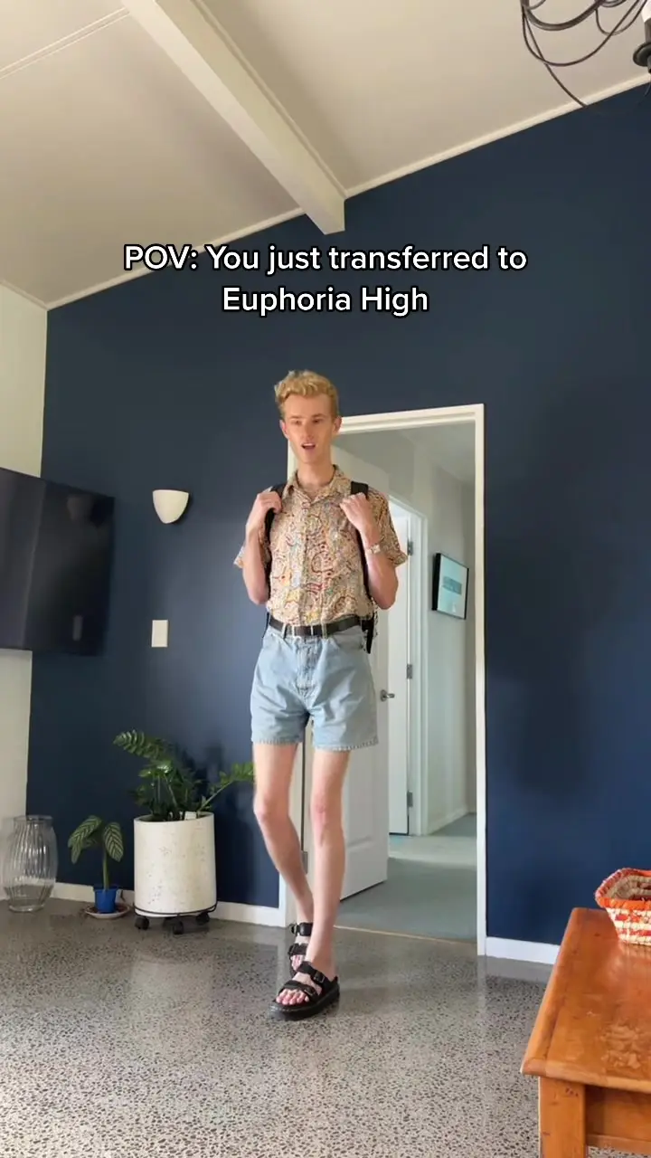 Tiktok post preview 2 from @himbodiaries