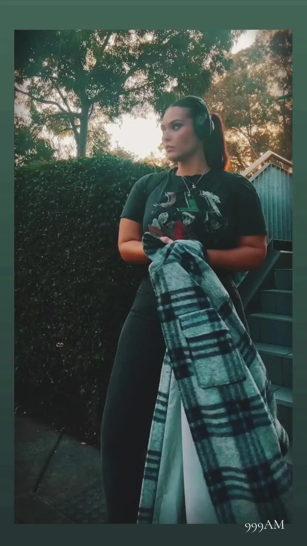 Tiktok post preview 2 from @laurengabrielle_