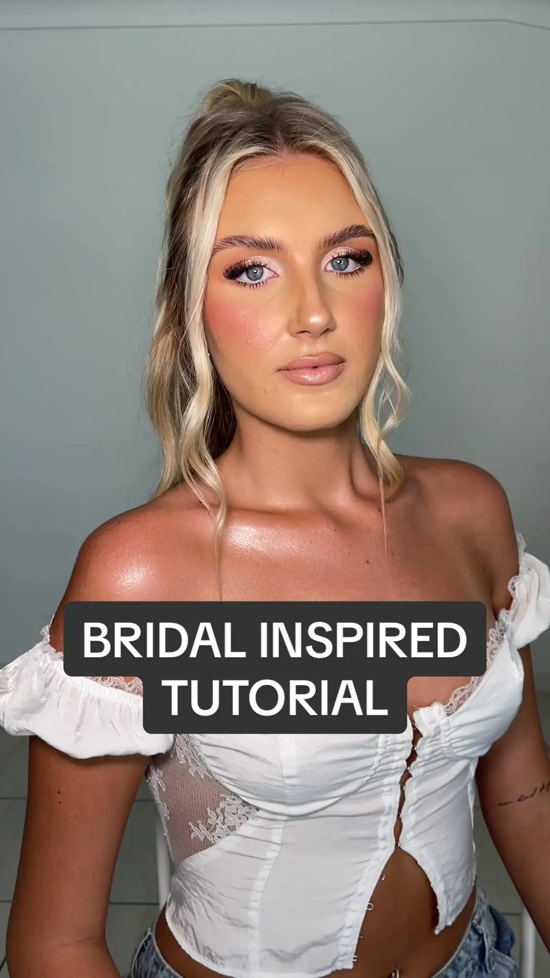 Tiktok post preview 3 from @loumakeupartistry