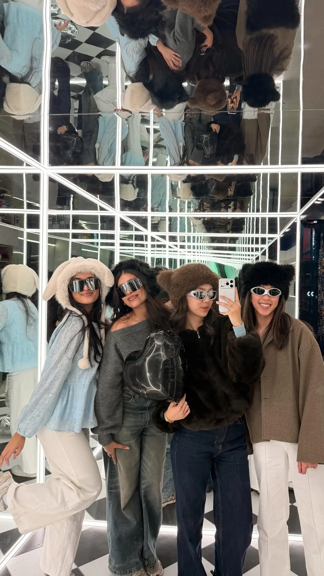 Instagram post preview 3 from tiffanys.album