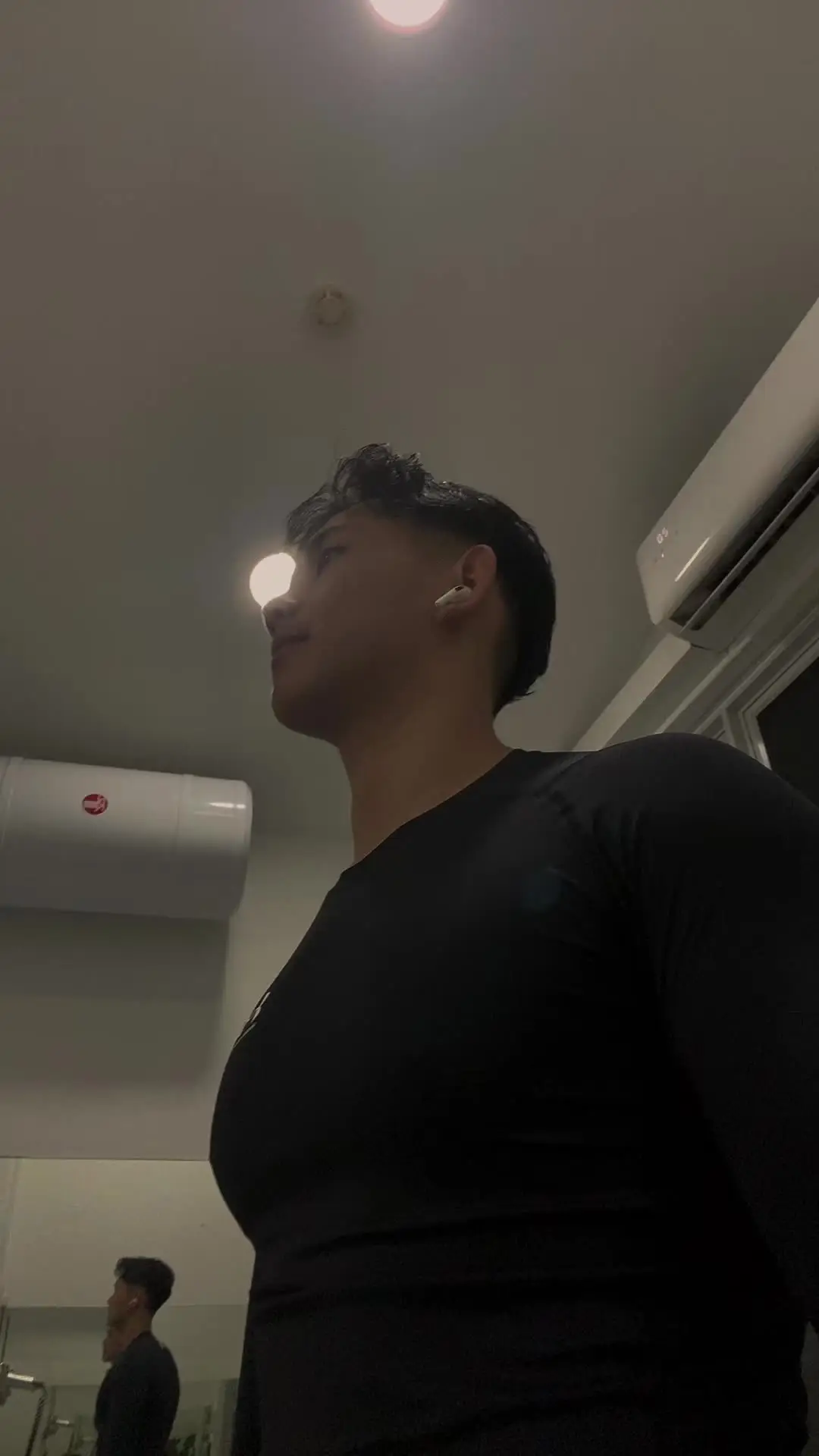 Tiktok post preview 2 from @koentannn