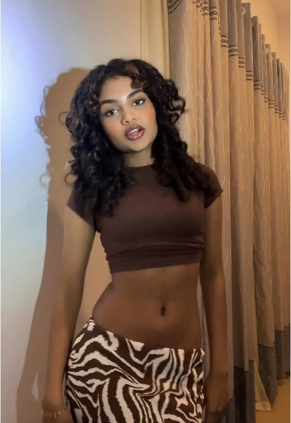 Tiktok post preview 2 from @osharagomisss
