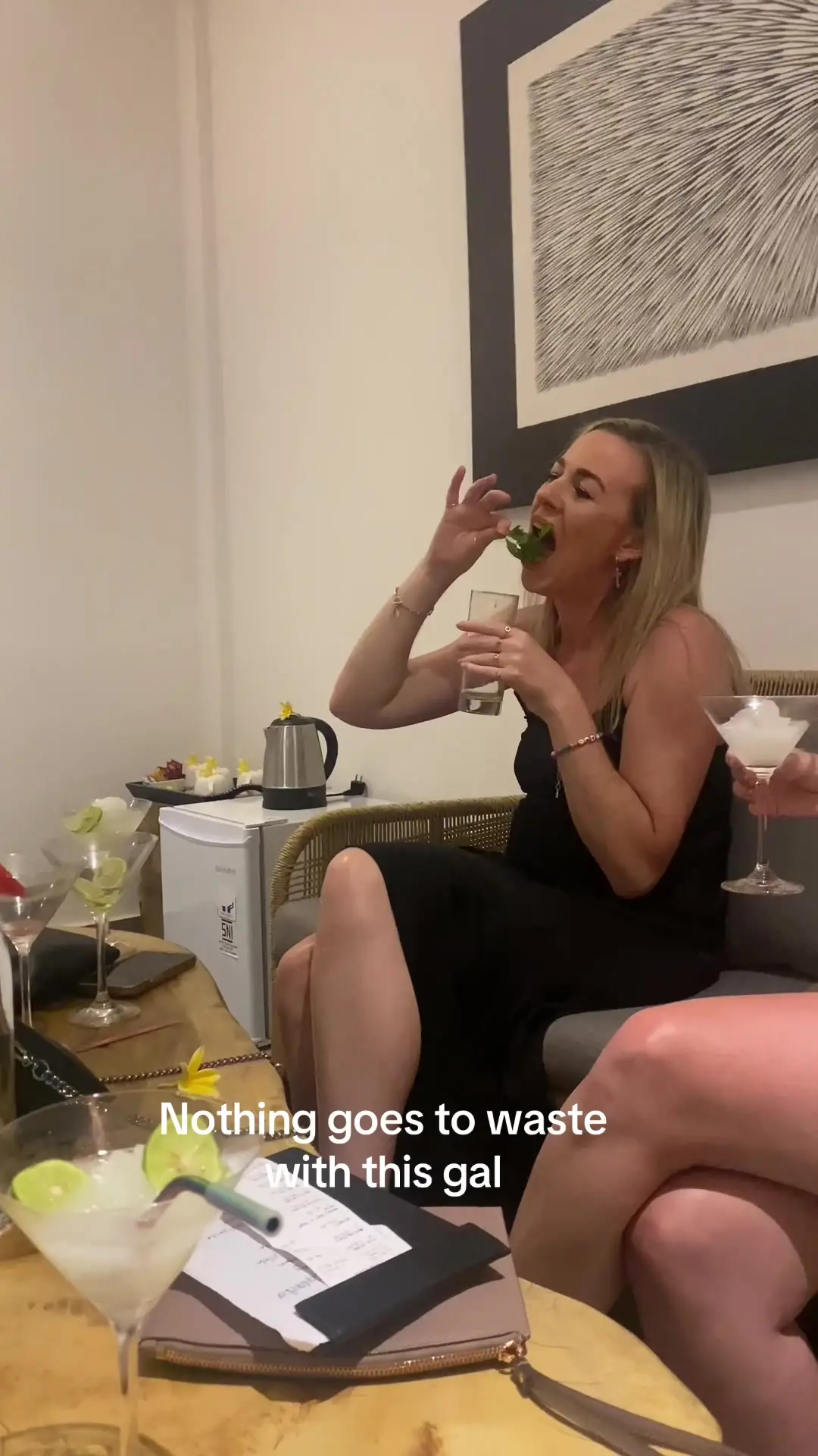 Tiktok post preview 3 from @shannan.shan