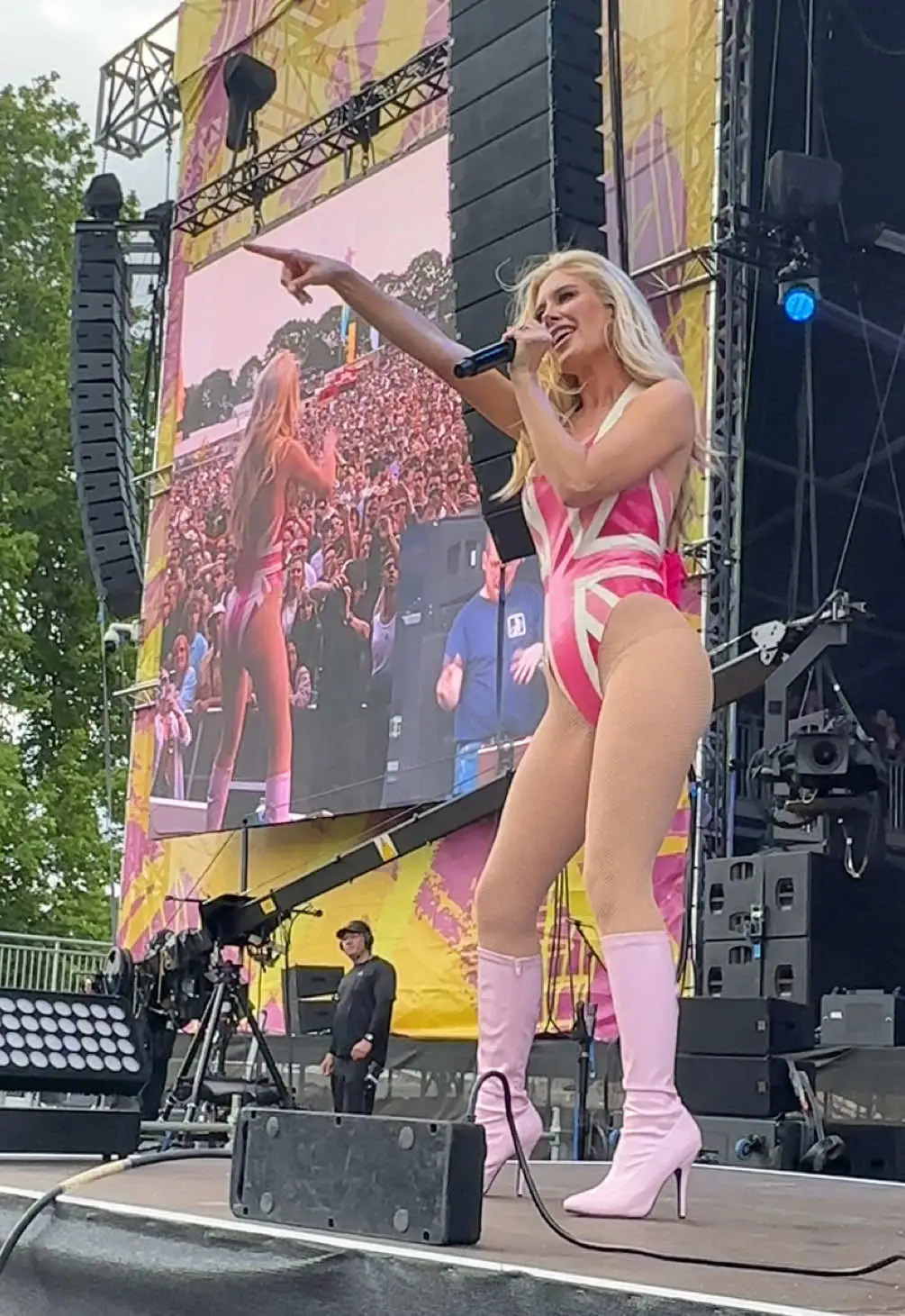 Tiktok post preview 2 from @alexandra.jenna