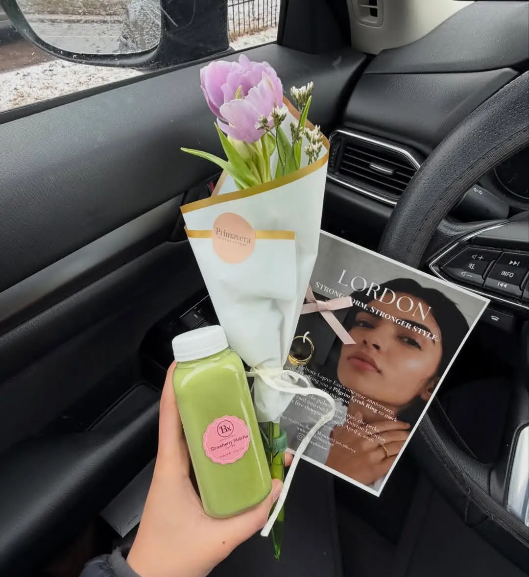 Instagram post preview 2 from curlyttima