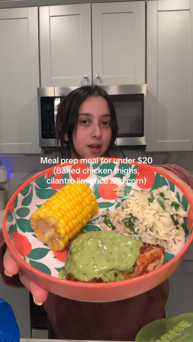 Instagram post preview 3 from beccvelez