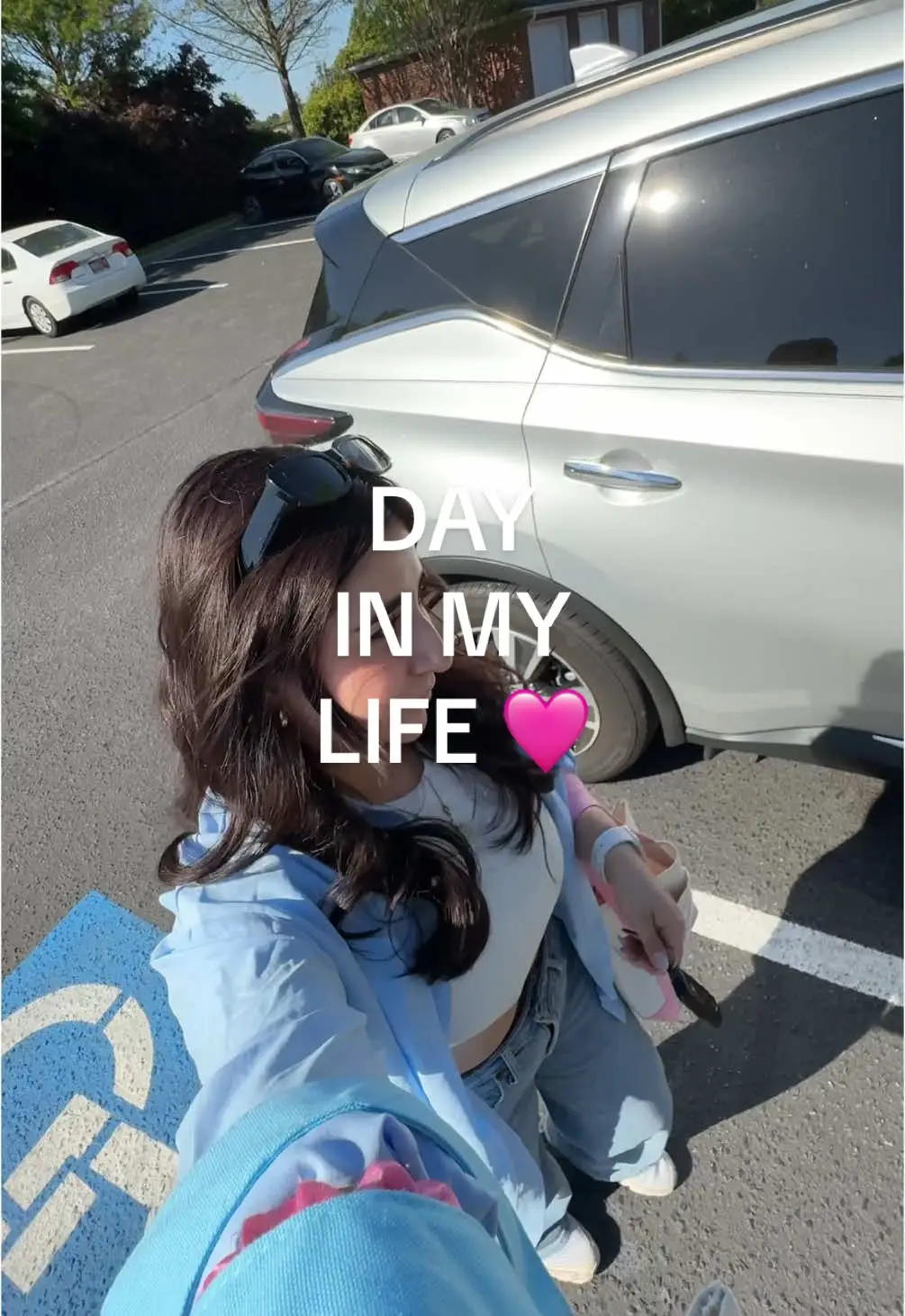 Tiktok post preview 2 from @lauralejas