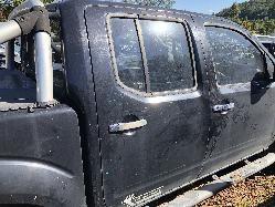 View NISSAN NAVARA 2011 4 Door Utility Breaking