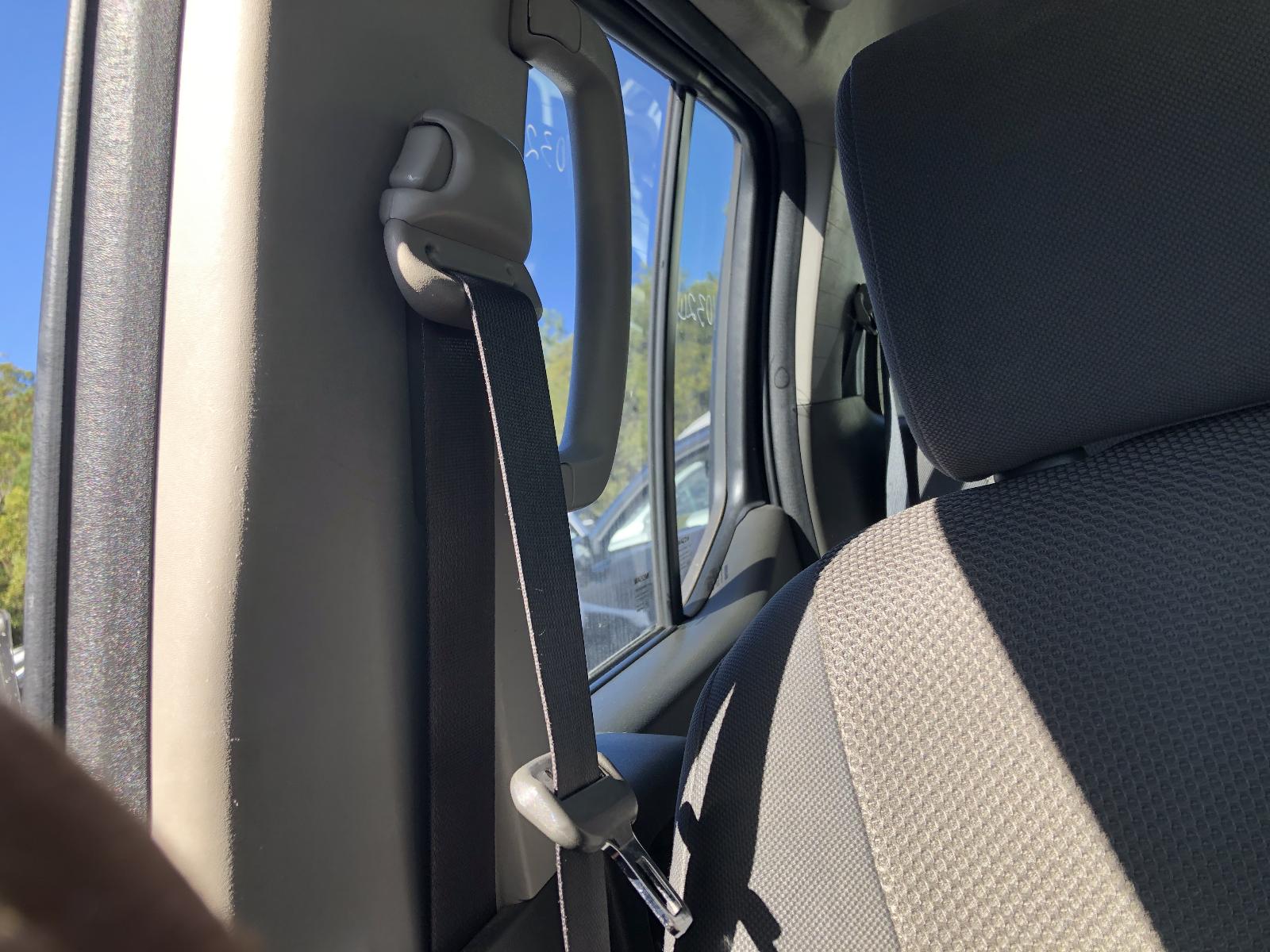 View NISSAN NAVARA 2011 4 Door Utility Breaking