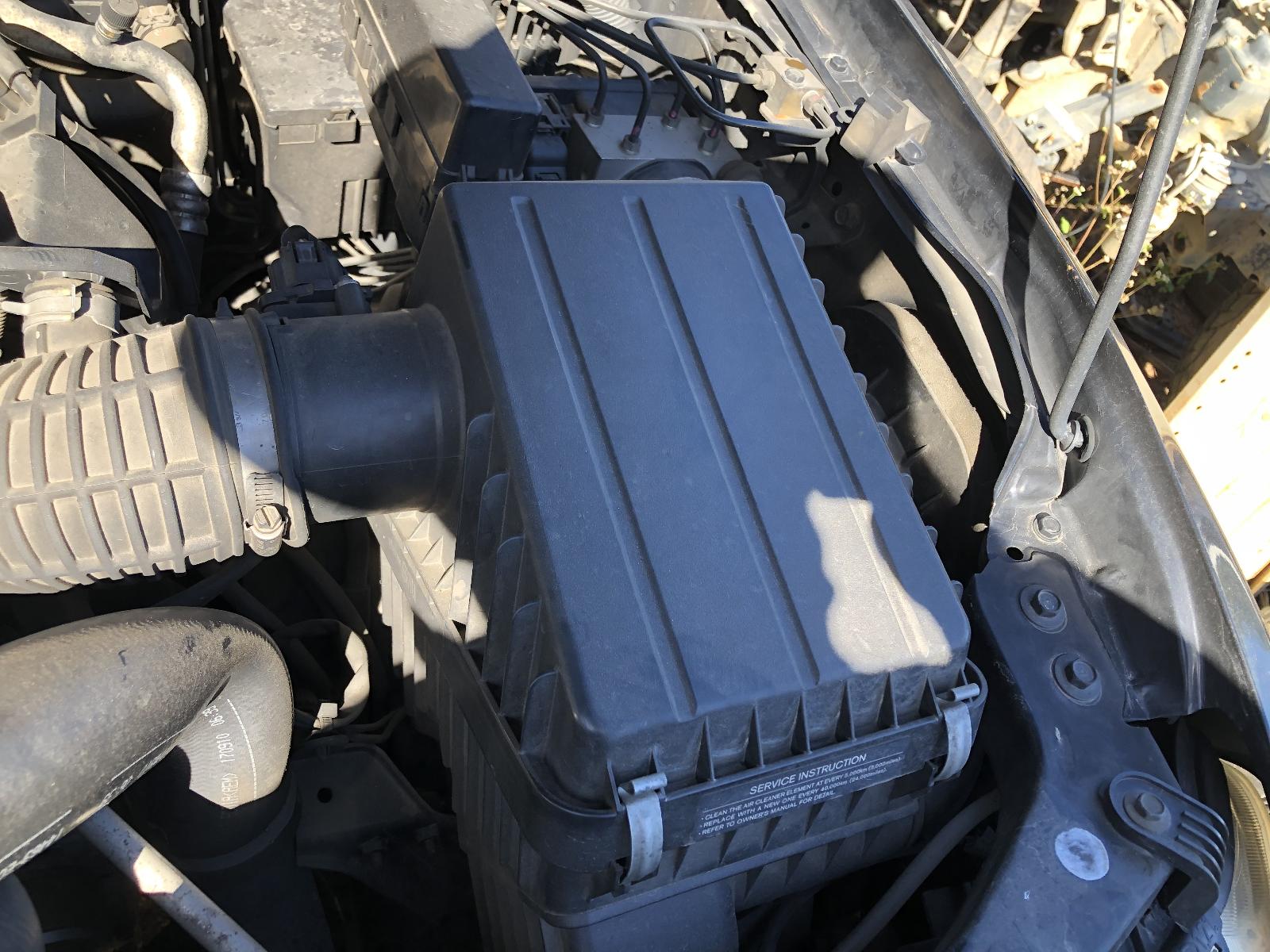 View NISSAN NAVARA 2011 4 Door Utility Breaking