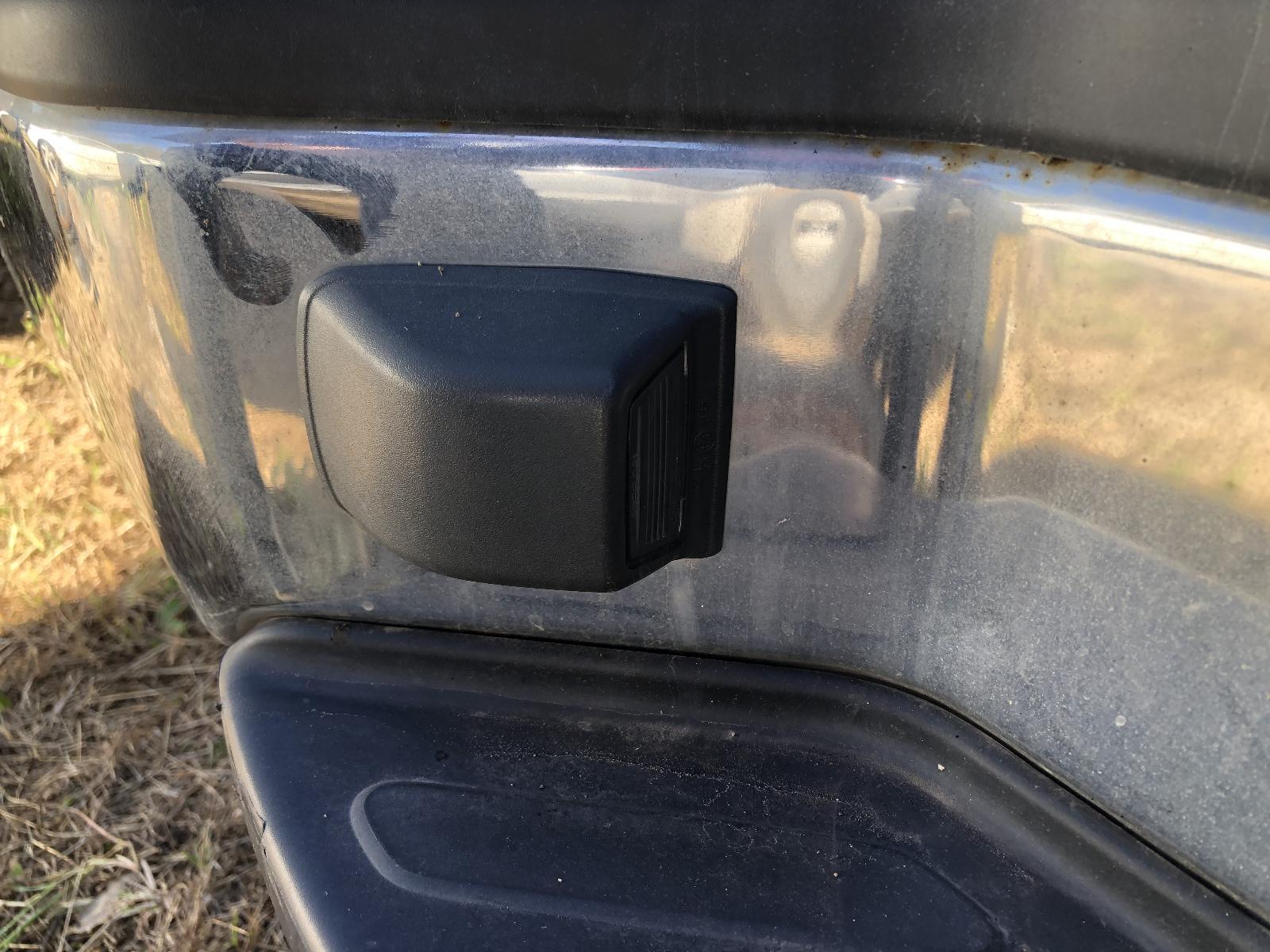 View NISSAN NAVARA 2011 4 Door Utility Breaking