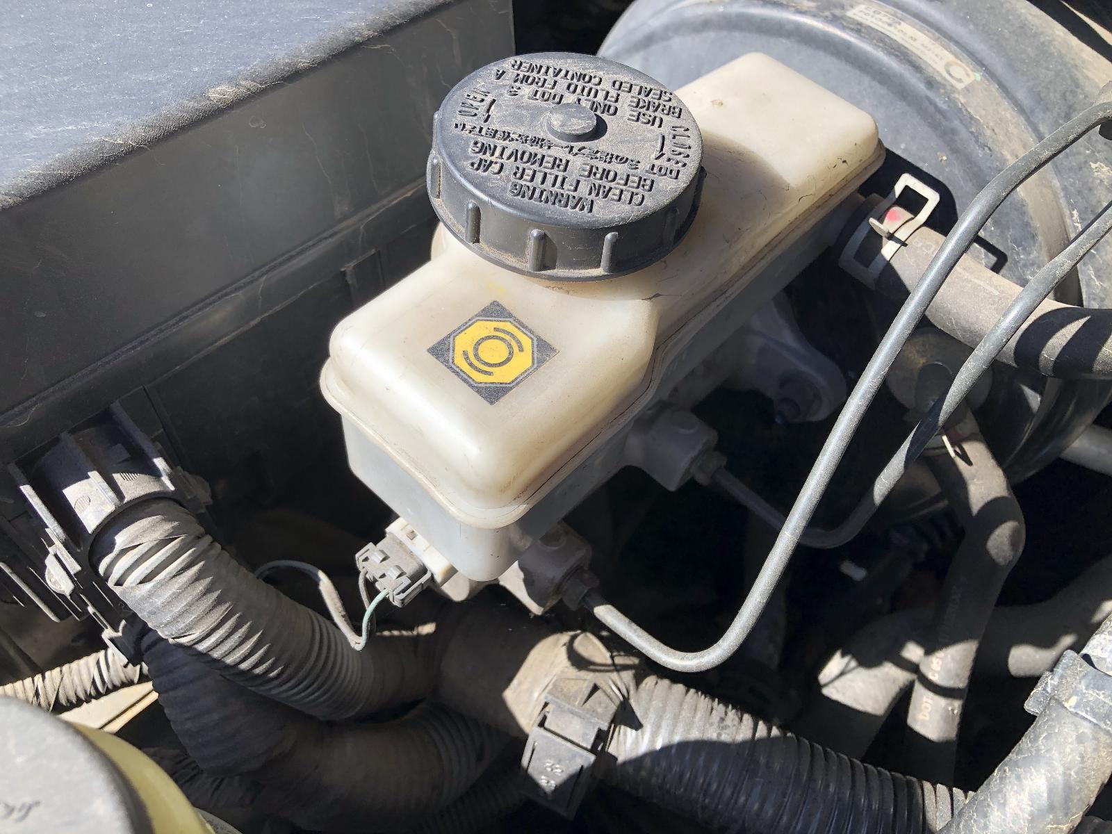 View NISSAN NAVARA 2011 4 Door Utility Breaking