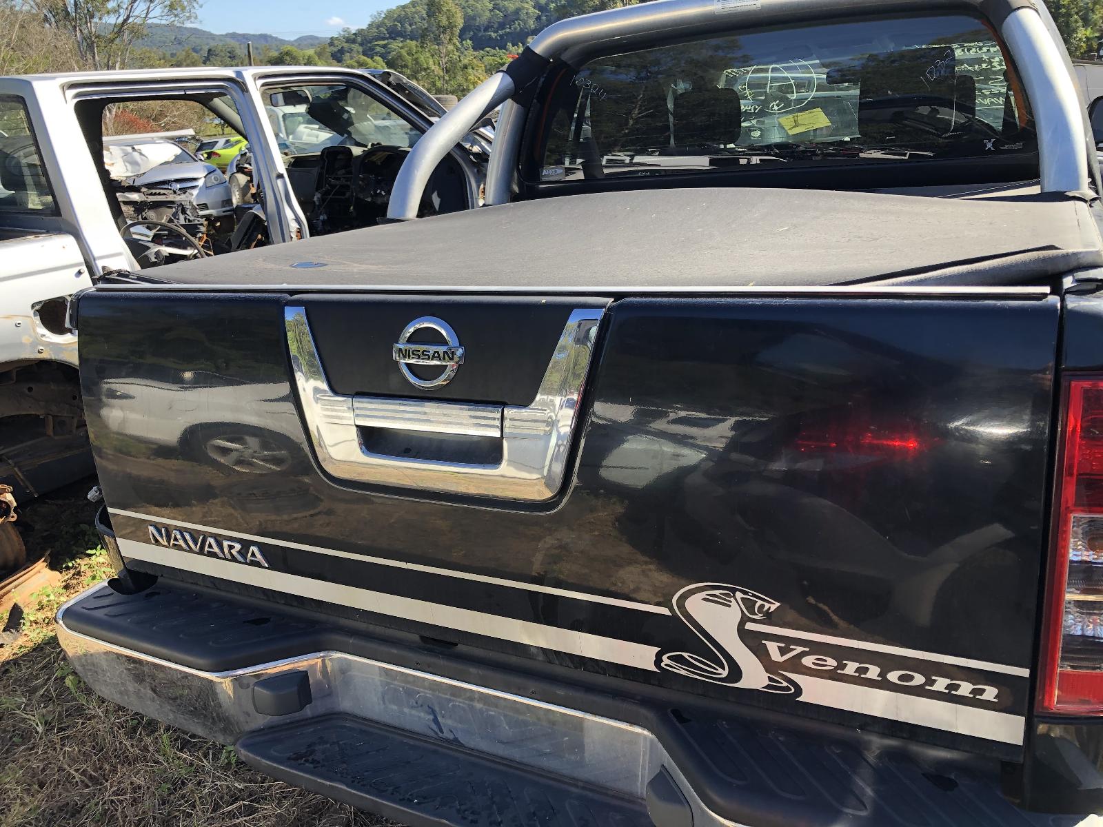 View NISSAN NAVARA 2011 4 Door Utility Breaking