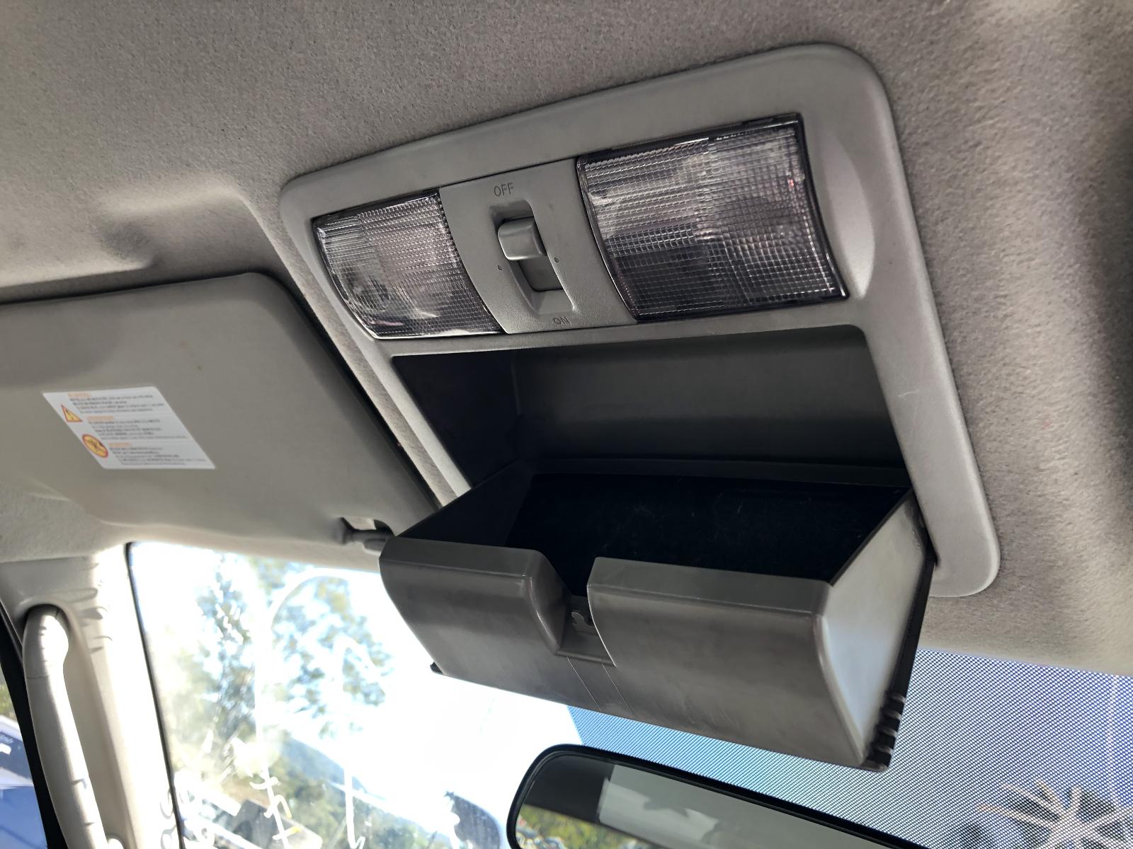 View NISSAN NAVARA 2011 4 Door Utility Breaking
