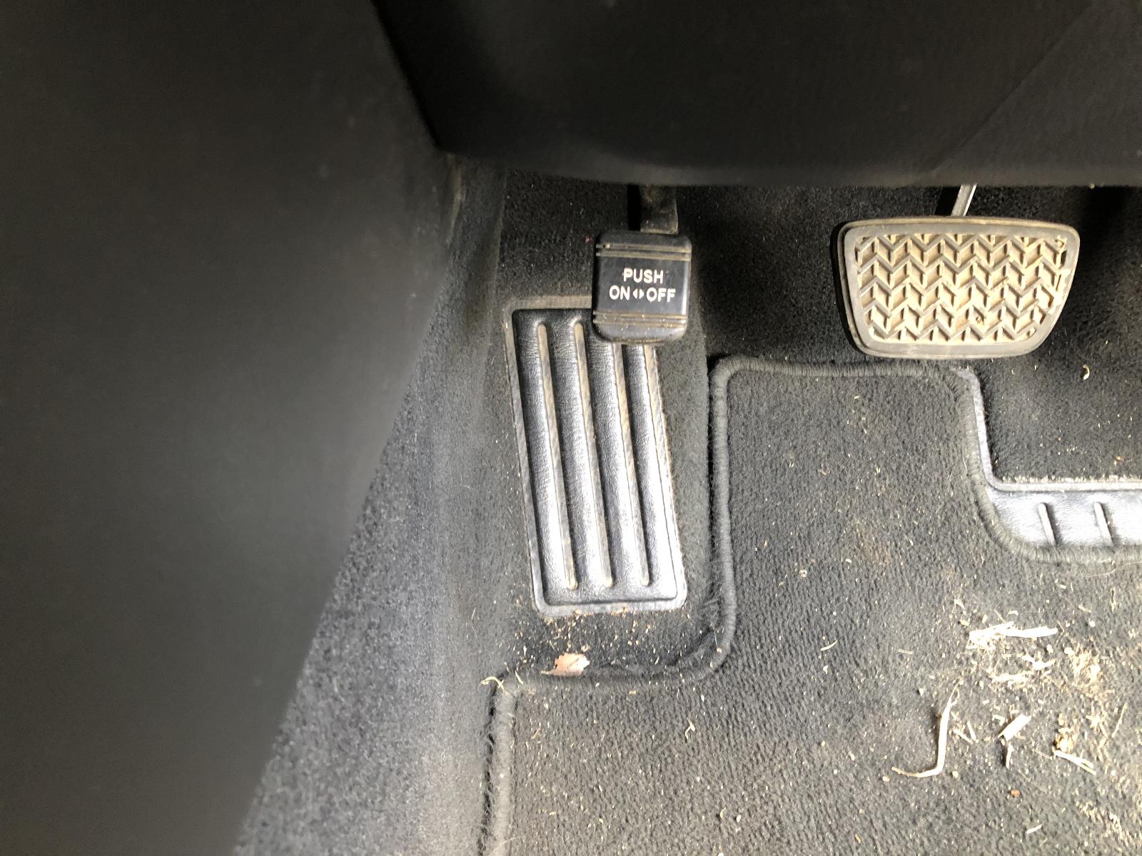 View TOYOTA CAMRY 2013 4 Door Sedan Breaking