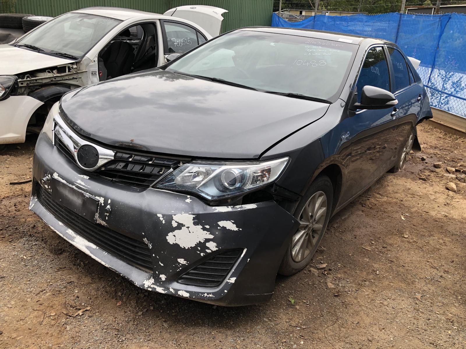 Image for a TOYOTA CAMRY 2013 4 Door Sedan Breaking