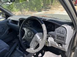 View HOLDEN RODEO 2001   Breaking