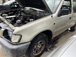 View HOLDEN RODEO 2001   Breaking