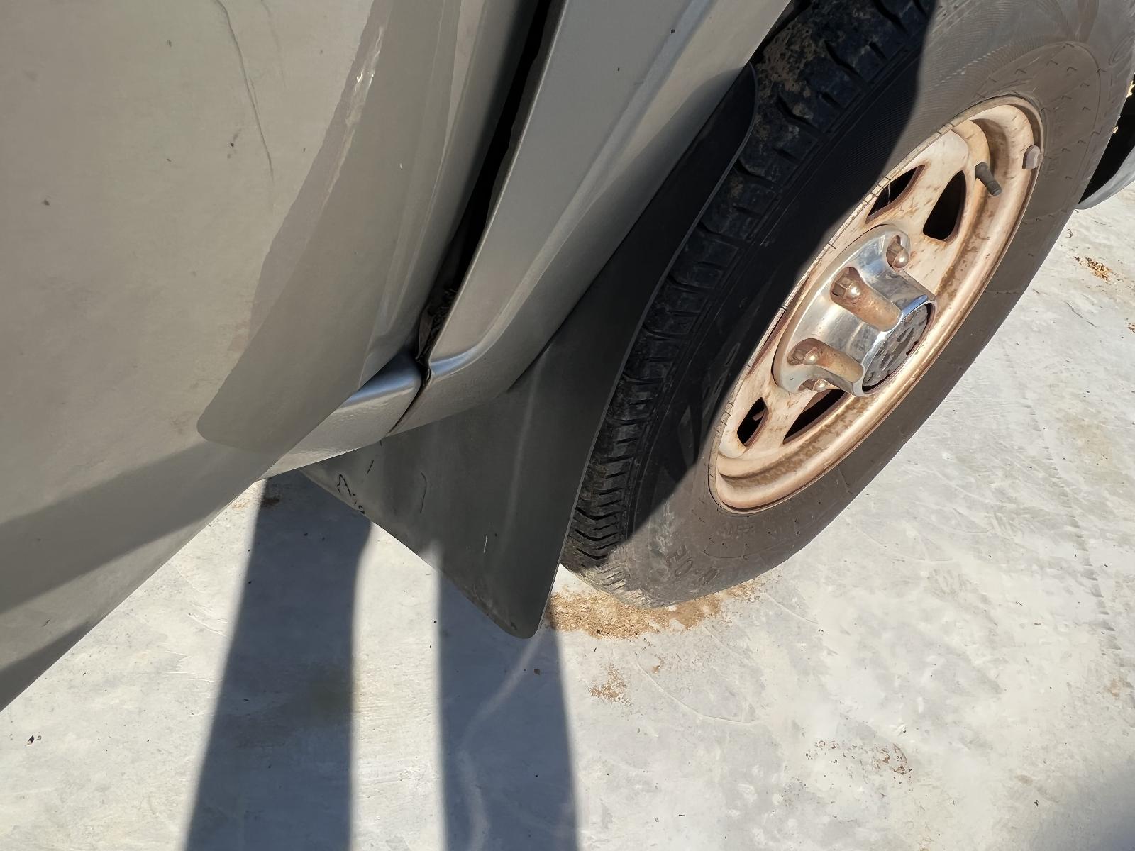 View HOLDEN RODEO 2001   Breaking