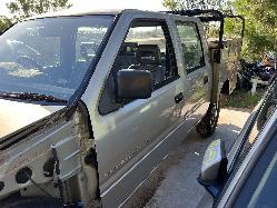 View HOLDEN RODEO 2001   Breaking