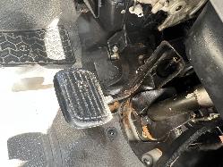 View HOLDEN RODEO 2001   Breaking