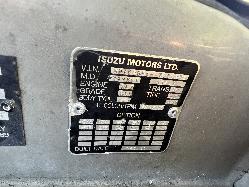 View HOLDEN RODEO 2001   Breaking