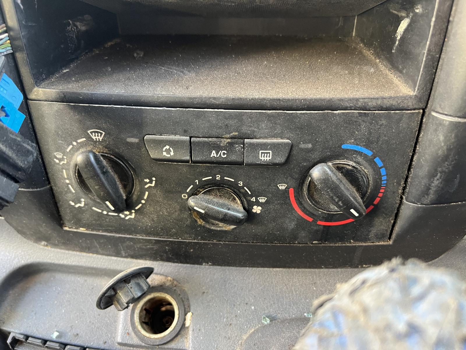 View Auto part Engine PEUGEOT EXPERT 2008
