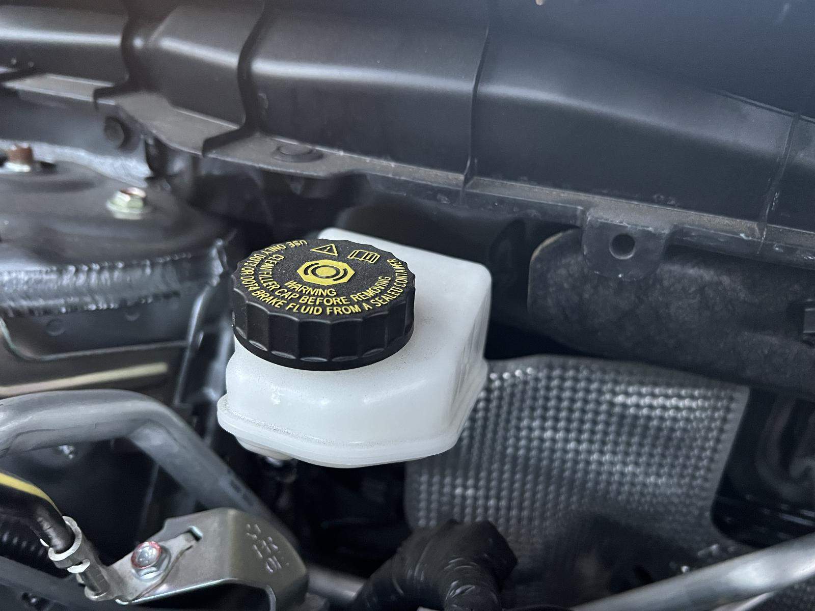 View Auto part Engine MITSUBISHI OUTLANDER 2022