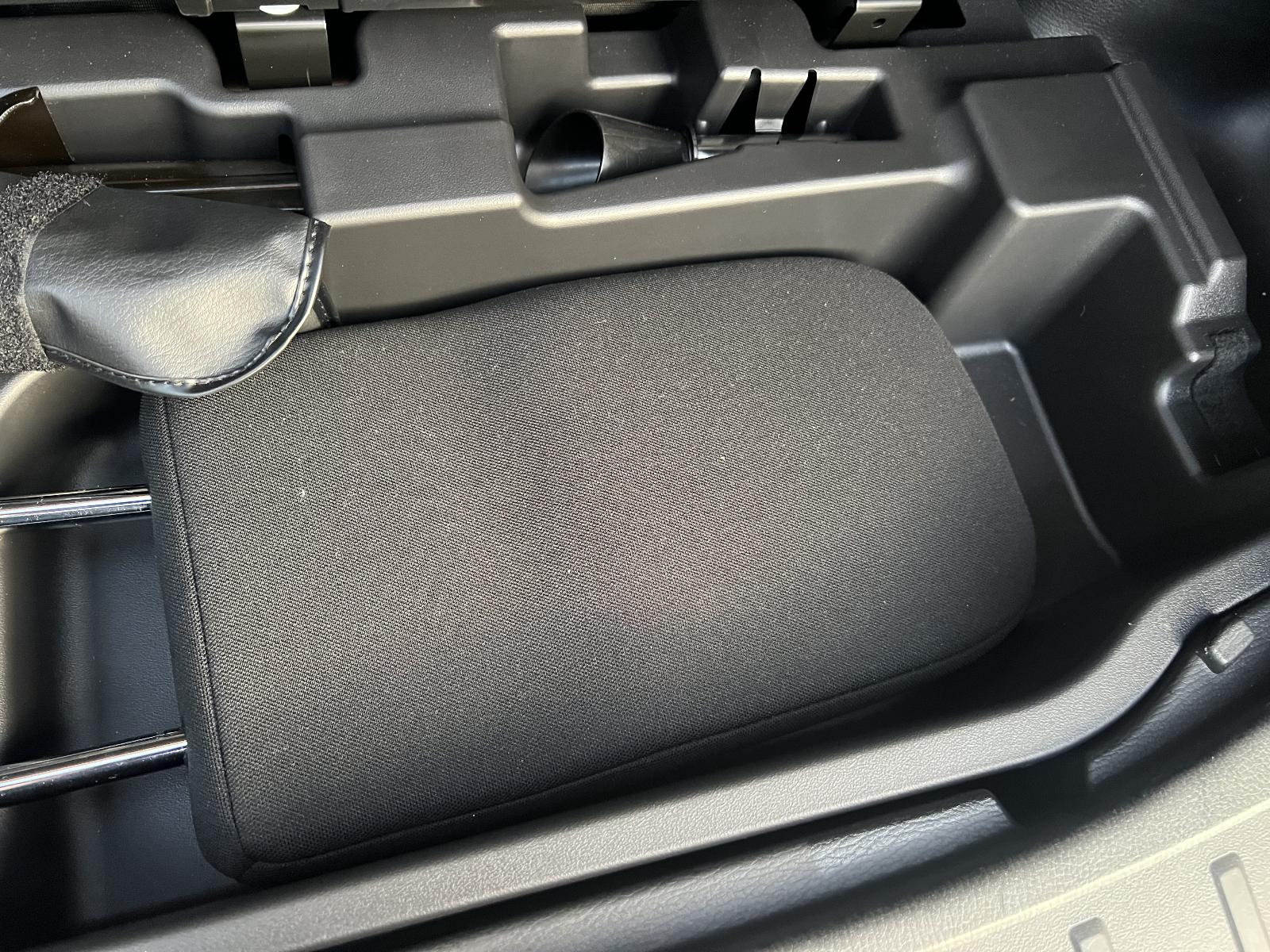View Auto part Engine MITSUBISHI OUTLANDER 2022