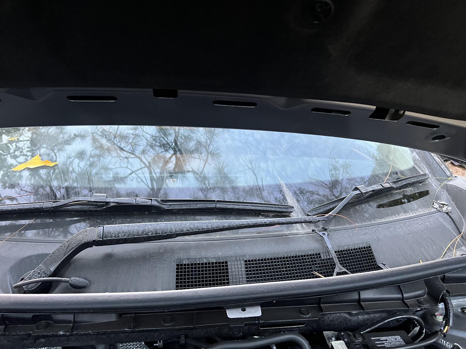 View Auto part Engine MITSUBISHI OUTLANDER 2022
