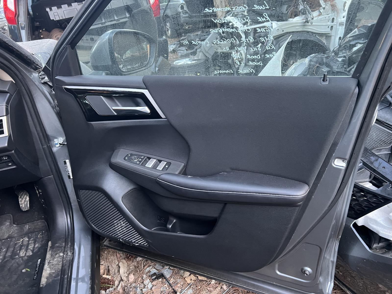 View Auto part Engine MITSUBISHI OUTLANDER 2022