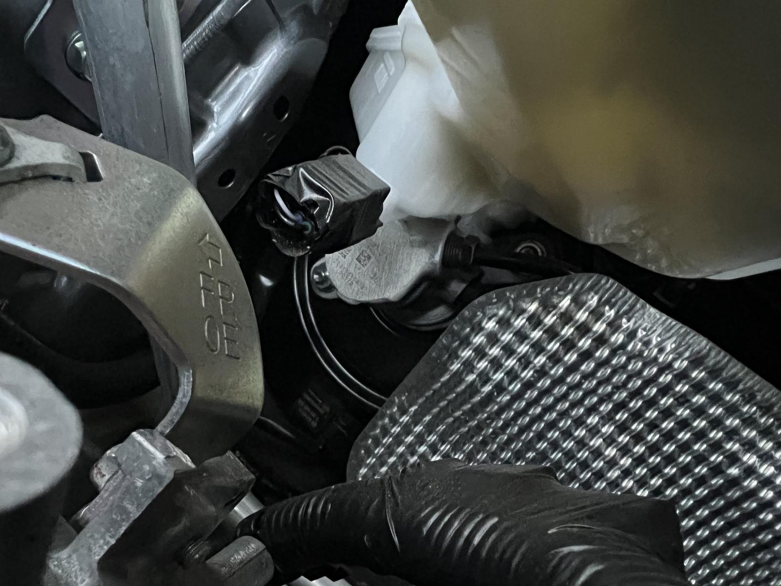 View Auto part Engine MITSUBISHI OUTLANDER 2022