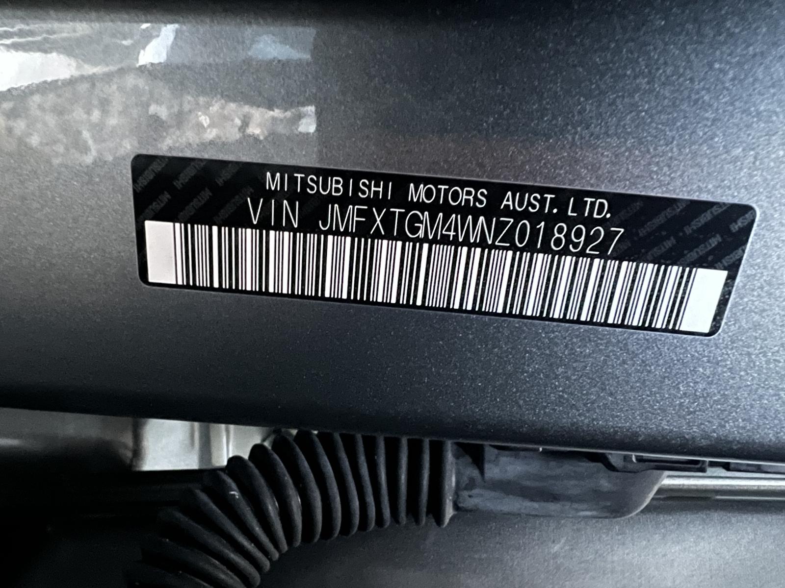 View Auto part Engine MITSUBISHI OUTLANDER 2022