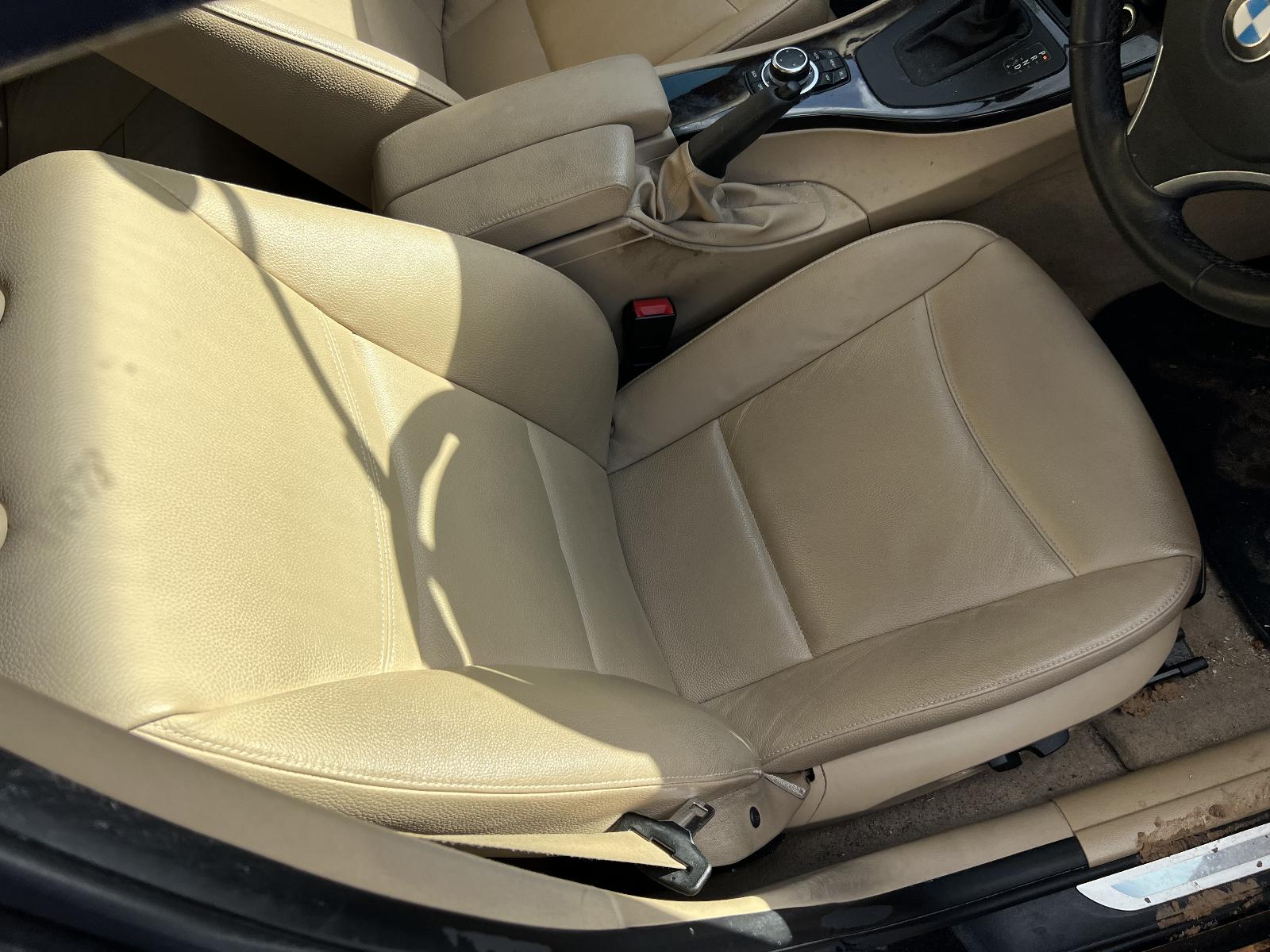 View BMW 3 SERIES 2010 4 Door Sedan Breaking