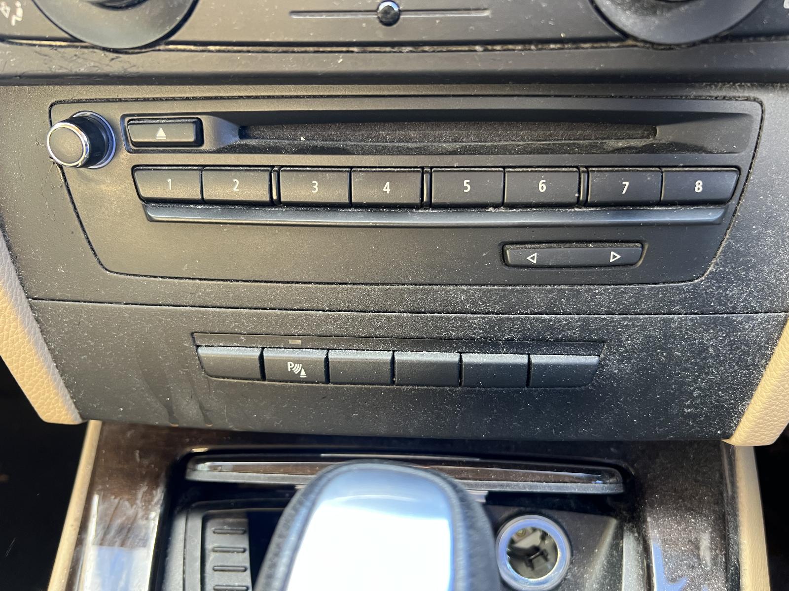 View BMW 3 SERIES 2010 4 Door Sedan Breaking