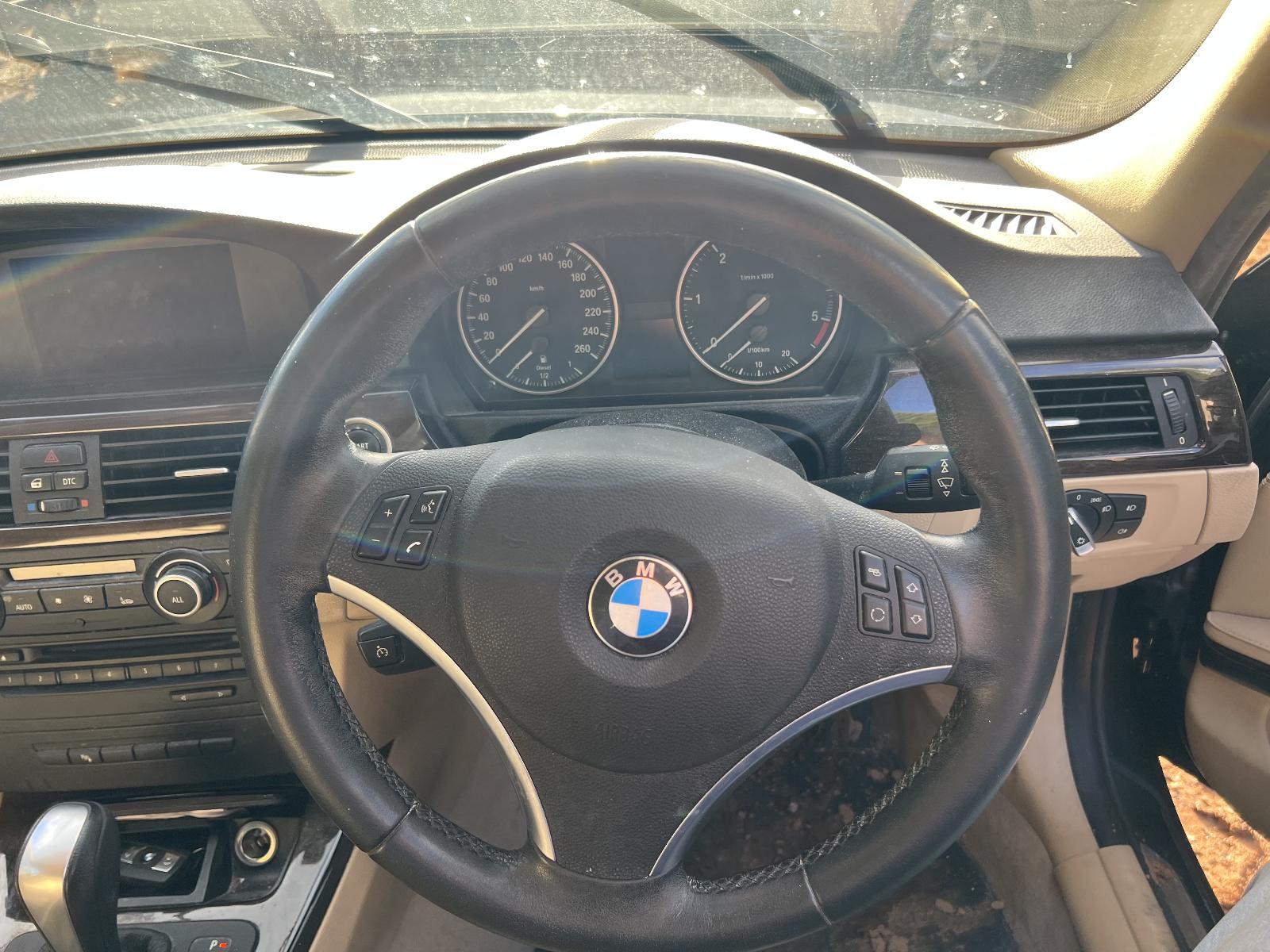 View BMW 3 SERIES 2010 4 Door Sedan Breaking