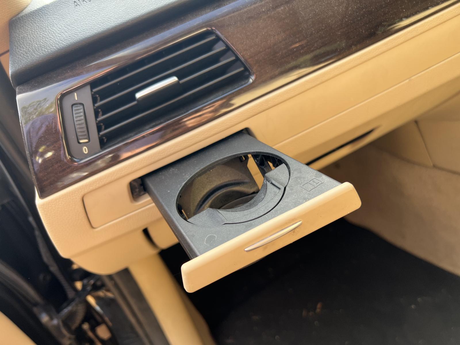 View BMW 3 SERIES 2010 4 Door Sedan Breaking