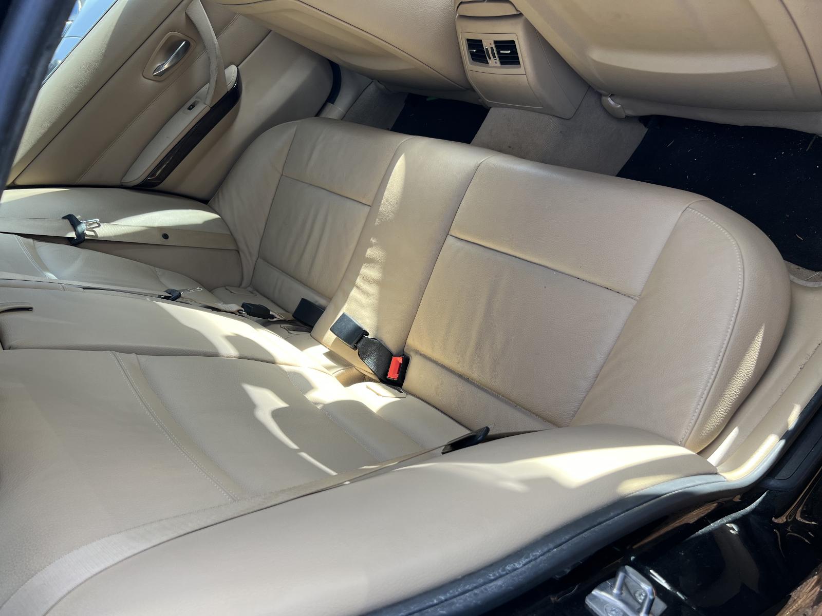 View BMW 3 SERIES 2010 4 Door Sedan Breaking