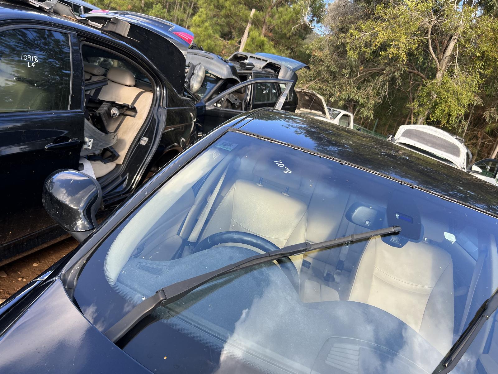 View BMW 3 SERIES 2010 4 Door Sedan Breaking