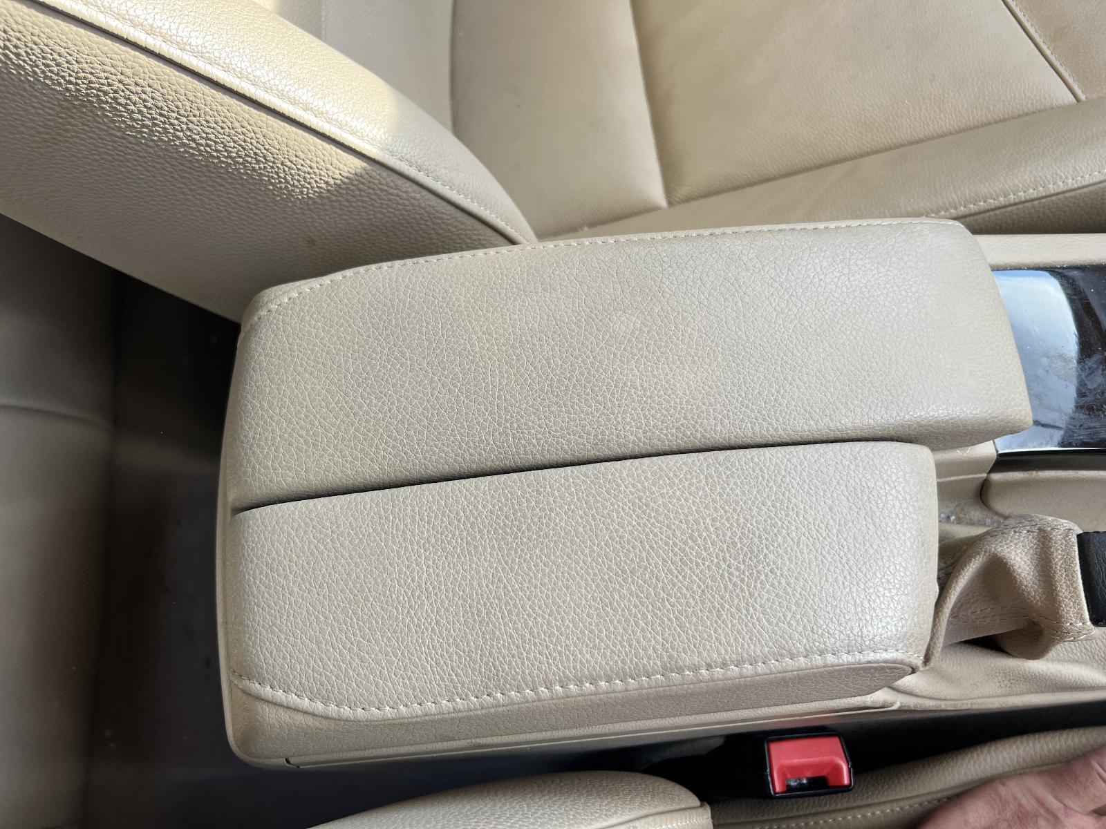 View BMW 3 SERIES 2010 4 Door Sedan Breaking