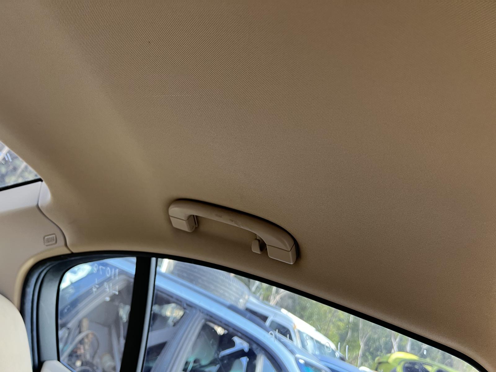 View BMW 3 SERIES 2010 4 Door Sedan Breaking