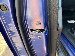 View ISUZU DMAX 2022 4 Door Utility Breaking