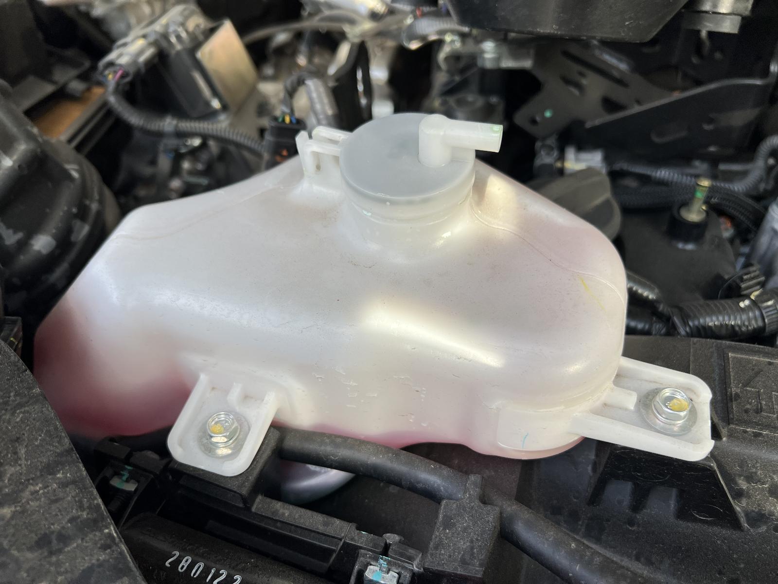 View ISUZU DMAX 2022 4 Door Utility Breaking