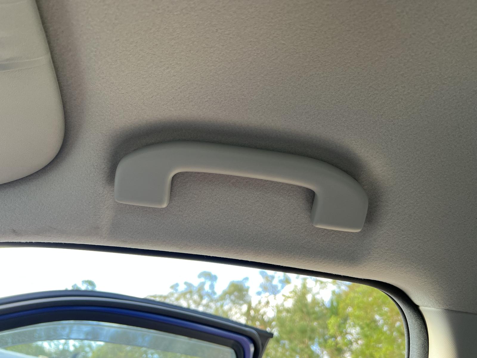 View ISUZU DMAX 2022 4 Door Utility Breaking